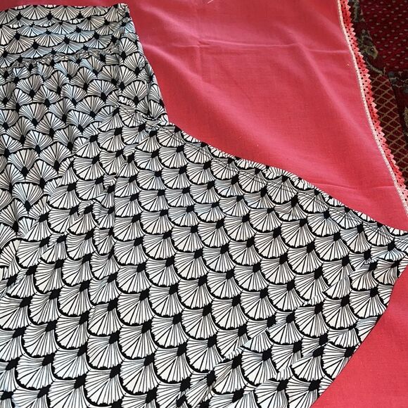 CLARA SUN WOO cropped palazzo pants. Black / white shell pattern. 1x - Picture 2 of 8